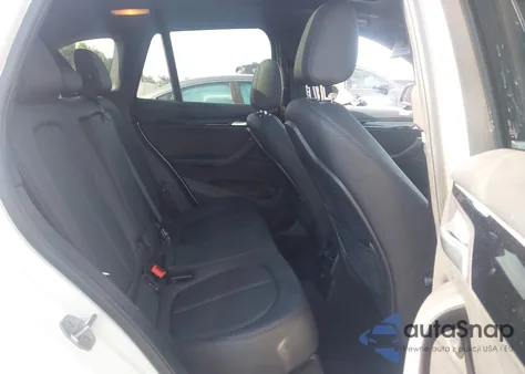 2016 BMW X1 xDrive28I из США, поврежденный, VIN WBXHT3C30GP889176